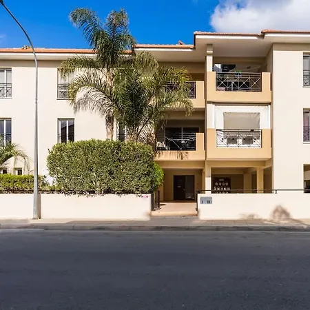 2br With Amazing View And Pool In *