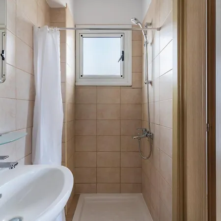 2br With Amazing View And Pool In Apartman Kíti