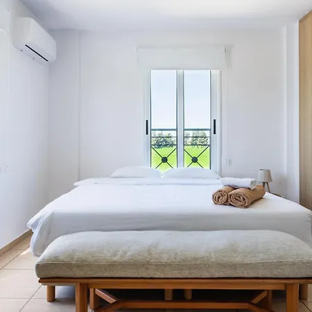 2br With Amazing View And Pool In